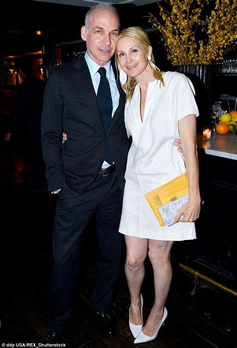 Kelly Rutherford and new boyfriend Tony Brand debut 